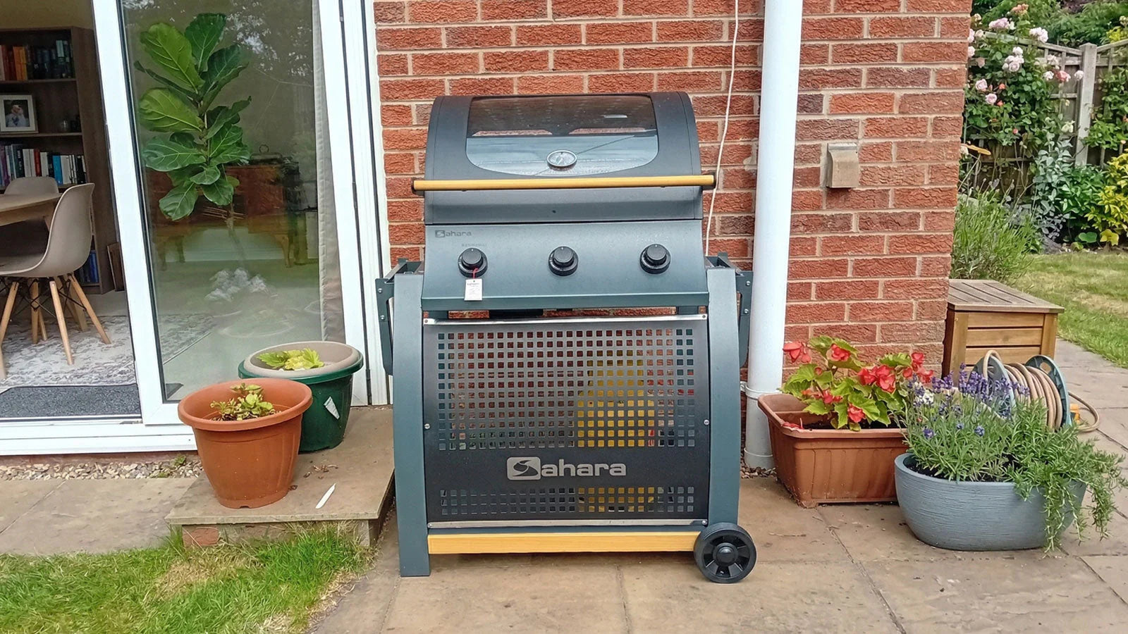 John's Sahara gas BBQ before its custom cover